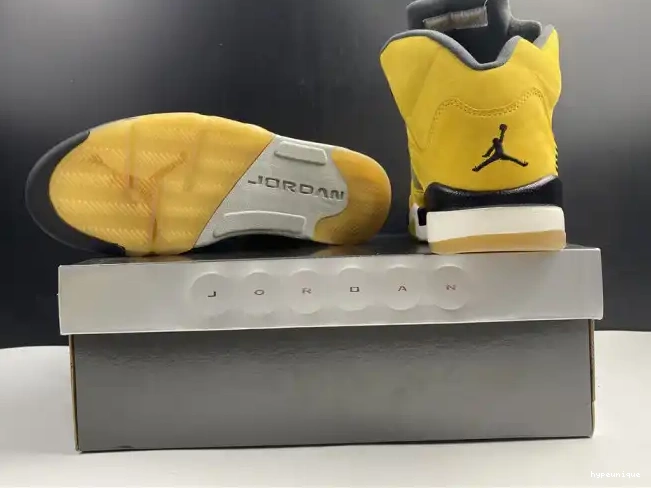 HYPE T23 Air 5 454783-701 Tokyo Jordan Retro 0522